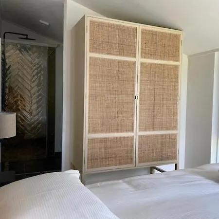 펜션 Slapen Tussen De Duinen By Droomvilla