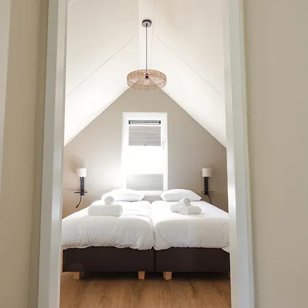 Slapen Tussen De Duinen By Droomvilla * 신트 마르턴